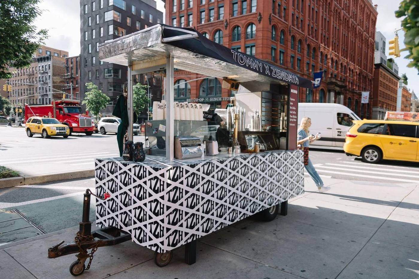 Zendaya Mobile Pop-Up