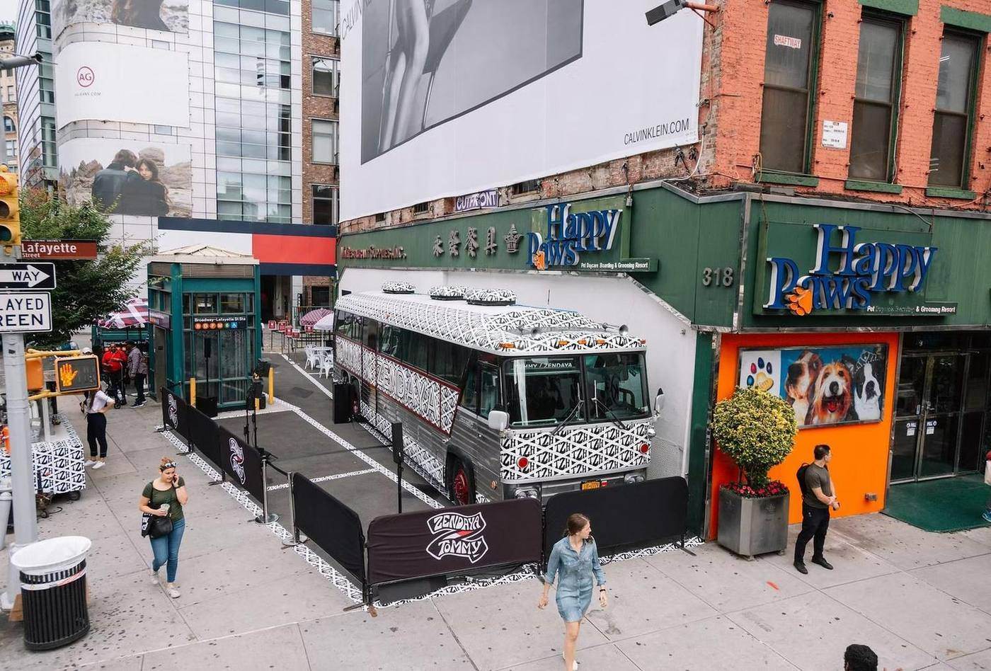 Zendaya Mobile Pop-Up